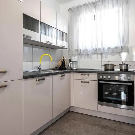 펜션 3 Bedroom In Barban