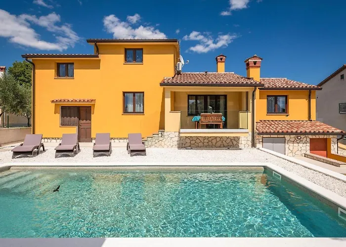 3 Bedroom In Holiday home Barban