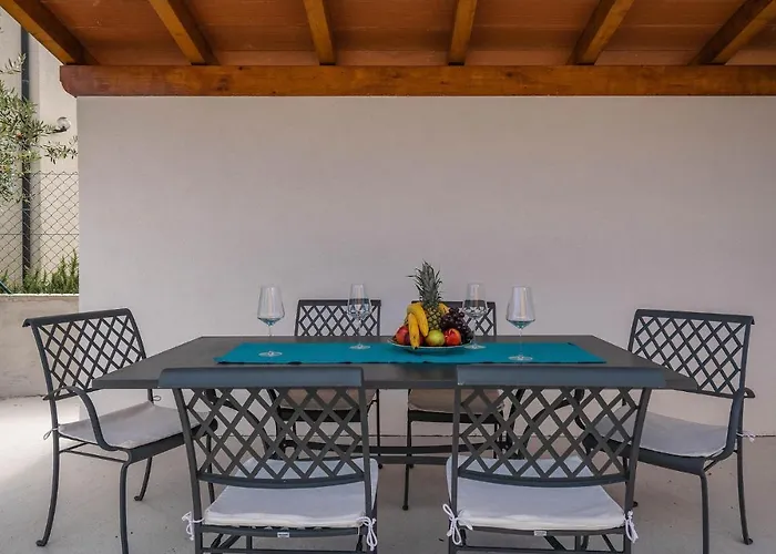 Holiday home 3 Bedroom In *
