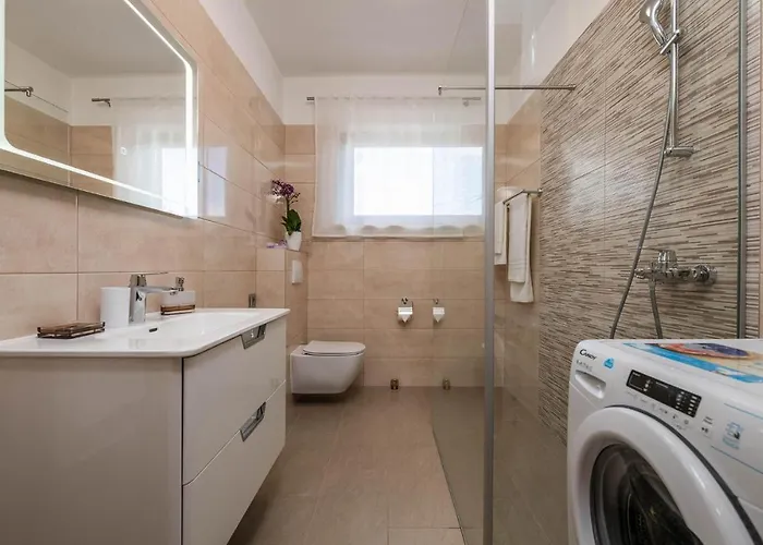 3 Bedroom In Barban